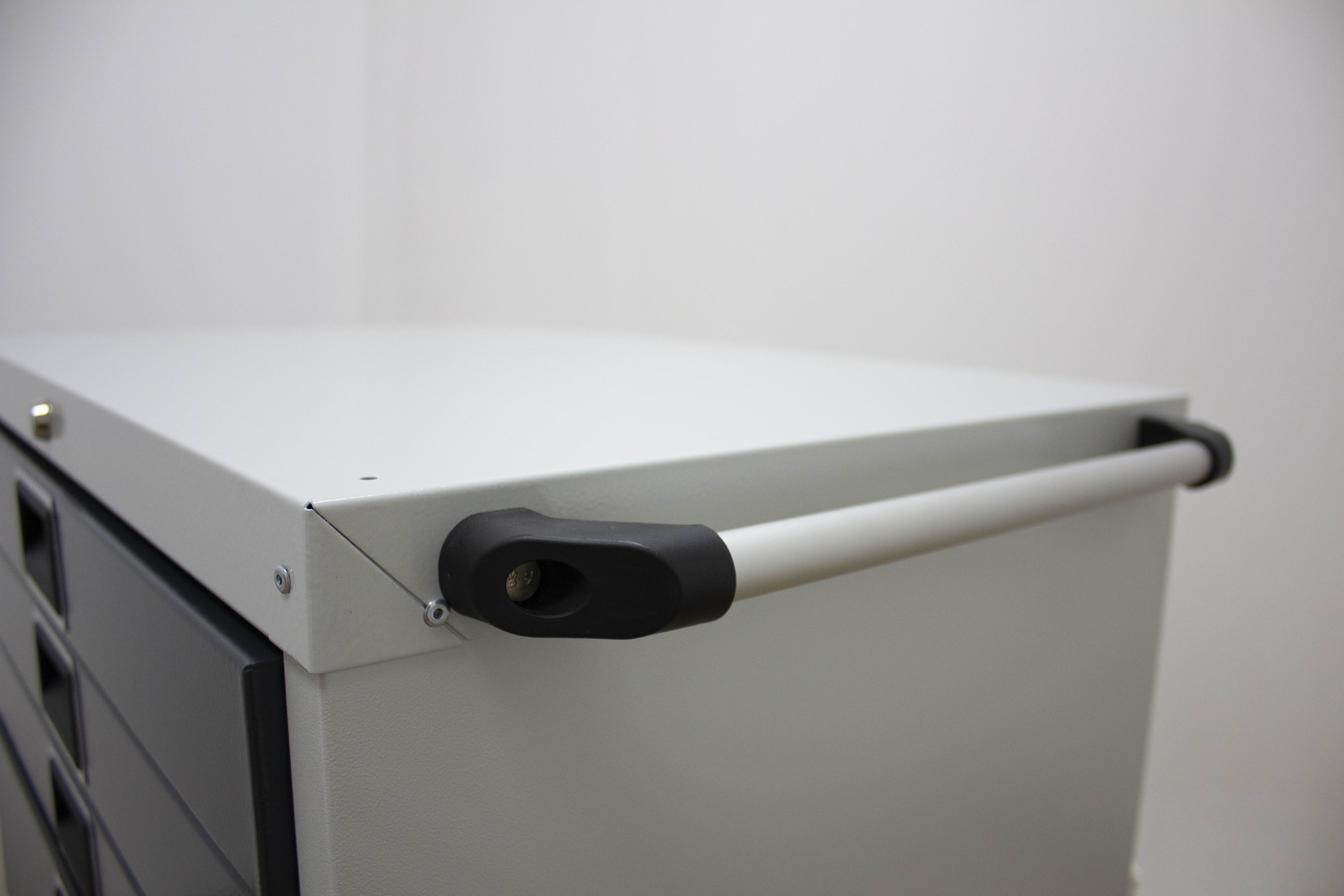 КГ056282 Тумба SMART 5М с лотком 815x740x500 мм