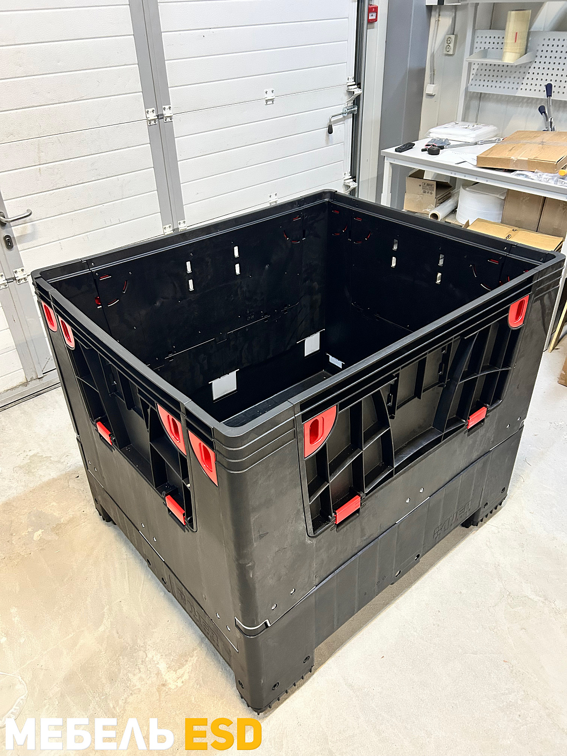 Складной ящик Bigbox с ESD-защитой на колесах